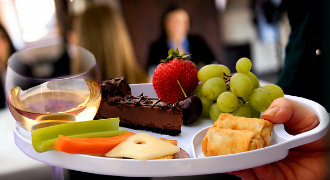 White Wine Glass Plate 330x180